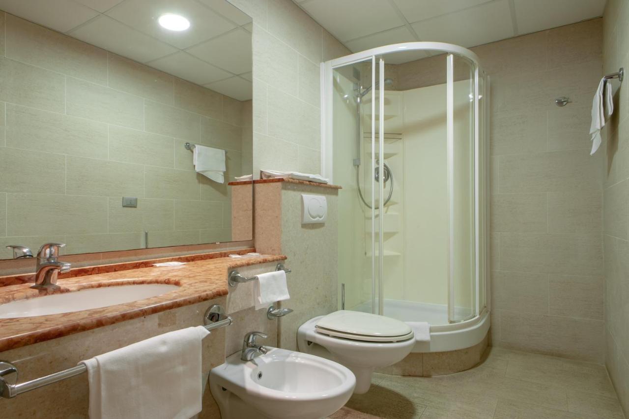 Residence Villa Lo Scoglietto San Vincenzo Rom bilde