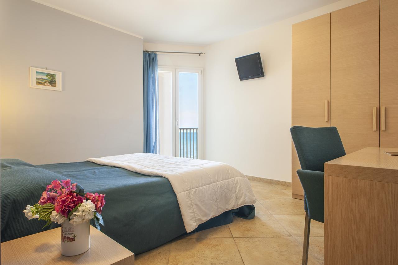 Residence Villa Lo Scoglietto San Vincenzo Eksteriør bilde